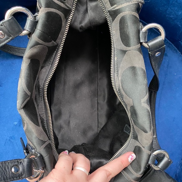 Coach carryall bag and matching wallet - Picture 3 of 7